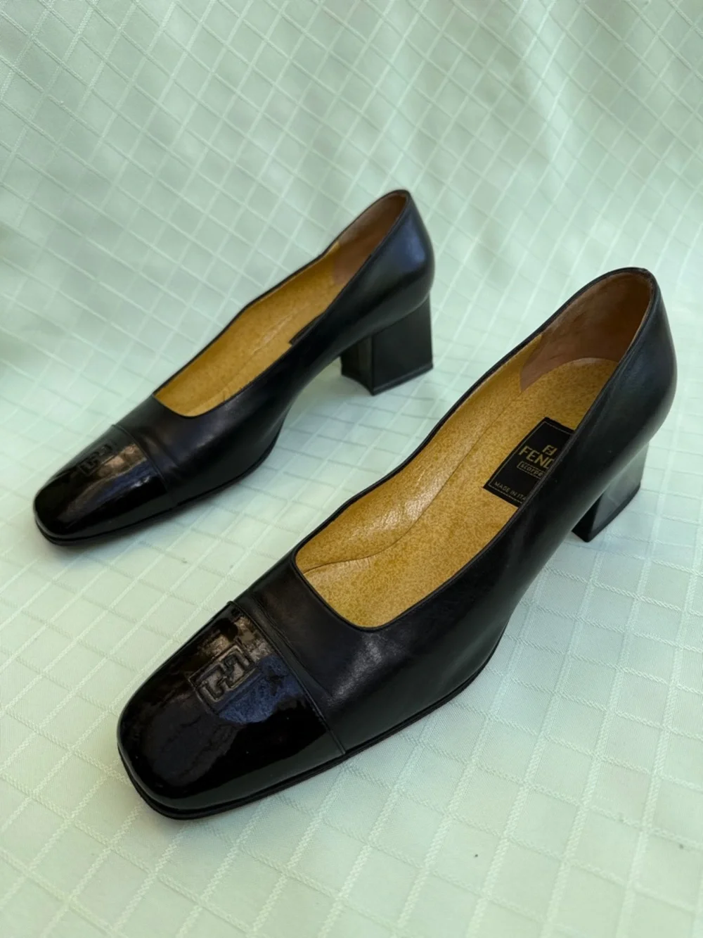 Vintage black Fendi all leather shoes